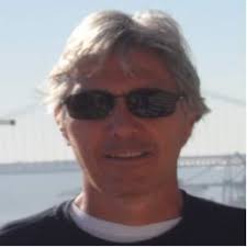 Dr. Emmanuel Gómez Farias Mata