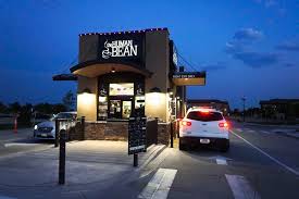 5 Simple And Cost Efficient Ways To Spruce Up Your Business Exterior Including Modern Outdoor Lighting Oelo