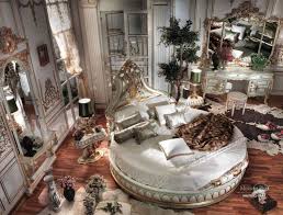 Spalnya Garnitur Dlya Spalni Asnaghi Interiors S R L Roskoshnye Spalni Kruglye Krovati Spalnye Garnitury