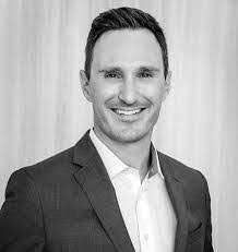 Matt Erhard's Instagram, Twitter & Facebook