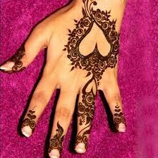Attractive Heart Shaped Mehndi Design Henna Tattoo Designs Henna Designs Easy Henna Tattoo Designs Simple