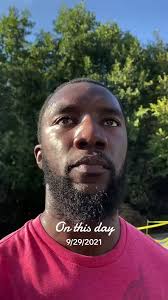 Hilarious Bad Shoe Robbery Video