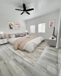 Our Hidden courtyard pool at The Allison in Franklin Village is ready for  the Holiday Season 🎄🎄🎄swipe right to see this newly renovated and  upgraded finishes that blend perfectly in the hip