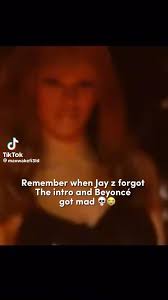 A moment- When jay z forgot the intro and looked scared for his life 🥰
