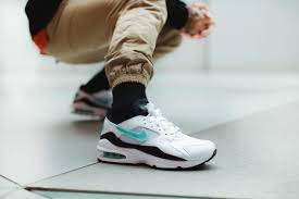 Mixing hues to match the retro shoes with a black, bleached aqua, racer pink and white color scheme, the windrunner jacket. Nike Air Max 93 Dusty Cactus Foot District Blog