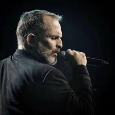 Artistas miguel bose canciones musical personajes frases de cantantes cantantes españoles cantantes cartelitos graciosos retratos. Miguel Bose Boseofficial Twitter