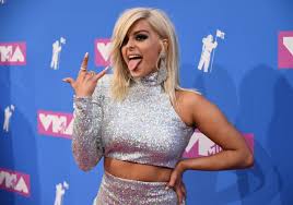 Bebe rexha has written songs for many singers like nick jonas and also selena gomez. Bebe Rexha Slams Designers Who Refuse To Dress Her Because Of Her Size New York Daily News