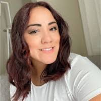 Courtney Beecher's Instagram, Twitter & Facebook