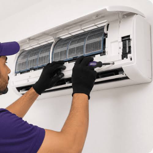 AC service electrician