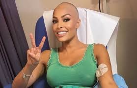 Jun 15, 2021 · carolina marconi, ex concorrente del grande fratello, inizierà domani il primo ciclo di chemioterapia e per farlo si è tagliata i capelli, da sempre portati lunghi, per poi farsi. Carolina Marconi Il Sorriso Contro La Malattia Felice Come Una Bambina