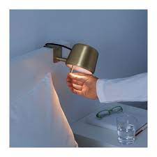 varv la mini lampe ikea s accroche a la tete de lit la mini maison com lampe ikea tete de lit sous pente ikea