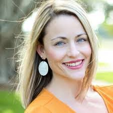 Tami Shoemaker's Instagram, Twitter & Facebook