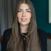 Melanie Leinbach's Instagram, Twitter & Facebook