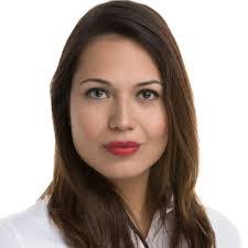 Andrea Mesa's Instagram, Twitter & Facebook