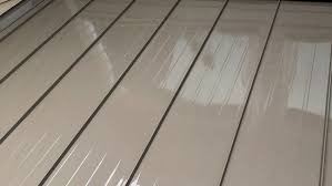 Johnny tsunami offers exterior cleaning services that are effective and safe for your family and the environment. Clean The Outside Of Your Home In A Way That S Safe For Everyone Komo