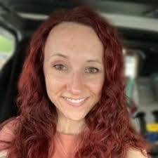 Jess Huffman's Instagram, Twitter & Facebook