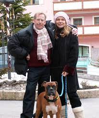 Sie ist seit 1997 ehefrau von václav havel. Dagmar Havlova A Vaclav Havel Vize 97