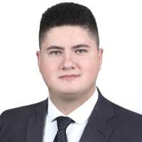 30+ perfis com “Nikolas Ramos”