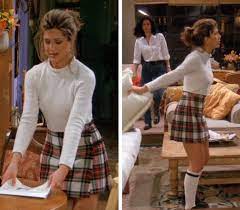 Rachel's style in season 7 of friends embodies classic, timeless style. Pin On I Hate Hamlet