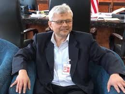 If you've read this article, you can check the update in the article in blue. Treating Covid 19 Endangers Old Private Specialists Musa Nordin Codeblue