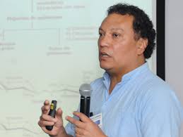 José Luz González Chávez, profesor e investigador de la FQ de la UNAM.