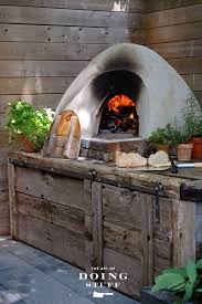 Buying an outdoor pizza oven, or paying to have one built, can become a pretty extravagant expense. How To Build A Cob Pizza Oven Step By Step The Art Of Doing Stuff
