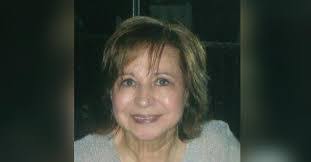 Miranda Weiner's Instagram, Twitter & Facebook