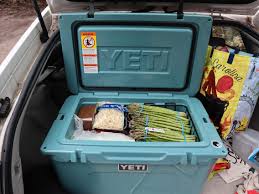 How to keep your yeti hard cooler cold for longer. Yeti Tundra 45 Cooler Review 2020