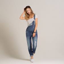 Black And White Striped Overalls Overalls With A Black And White Striped Crop Top And A Pair Of Converse My Favorite At Hollister Trendy Overalls Cute Overall Outfits Outfits