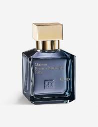 Make your olfactory diagnosis and order your kit of 5 samples for in 2001, he opened his own perfume workshop and in 2009 presented the maison francis kurkdjian fragrance collection. Maison Francis Kurkdjian Oud Eau De Parfum 70ml Selfridges Com