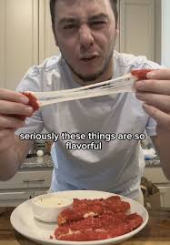 HOMEMADE HOT CHEETO MOZZERALLA STICKS?!?