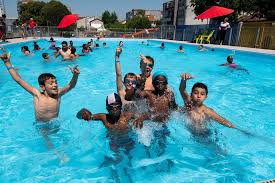 Bajo Plage L Ecole Est Finie Les Ville De Bagnolet Facebook