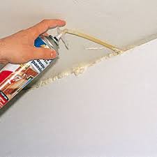 Encore dénommée mousse expansive, la mousse polyuréthane est un produit polyvalent très utilisé par les bricoleurs et les différents artisans du bâtiment. Comment Utiliser La Mousse Polyurethane