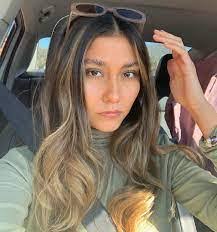 Wanda Husted's Instagram, Twitter & Facebook