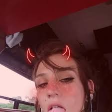 Which boat towing service is more reliable, Sea Tow or BoatUS?