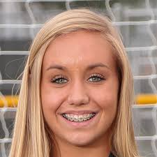 Erin Lum's Desert Vista High School Bio