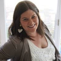 Maureen Degnan's Instagram, Twitter & Facebook