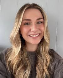 Dana Bickel's Instagram, Twitter & Facebook