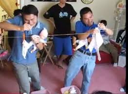 Baby Shower Games For Men Men At Laundry Baby Shower Funny Baby Shower Juegos Men Baby Shower Games