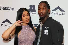 Rapper Cardi B Files To Release Divorce From Husband Offset Cardi B Rapper American Rappers