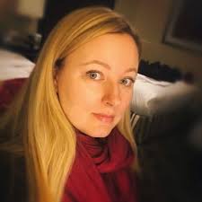 Bethany Wade (@bmwade)