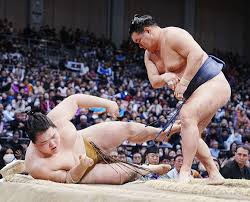 横綱豊昇龍が王鵬に完勝で２敗守り優勝争いに並ぶ「立ち合いが鋭 ...