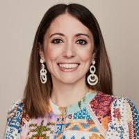 Erin Gange's Instagram, Twitter & Facebook