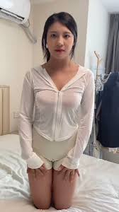 倪闻悦 走光 瞬间 大胆 揭露 诱惑