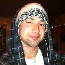 Derek Wiener's Instagram, Twitter & Facebook