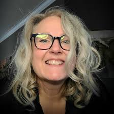 Zyia Active wear with Deanna independant rep