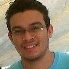 Nadia Escobar (@NadiiiiaE)