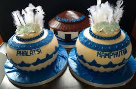 As traditional bride and groom wedding cake topper designs are gaining popularity, we strive to offer you the best collectibles and the most variety to suit your wedding style, theme, and personality. 18 African Wedding Cakes Ideas African Wedding Cakes Wedding Cakes African Wedding
