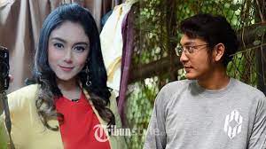 Sidang perceraian pasangan yang menikah pada 9 oktober 2011 itu masih. Pernah Jalin Hubungan Thalita Latief Ungkap Doanya Untuk Pernikahan Dimas Anggara Tribunstyle Com