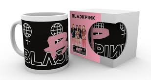 Photo courtesy of cindy aplanalp when most people think pink, images of fluffy cotton candy or a little girl's room float into their heads. Tasse Black Pink Drip Originelle Geschenkideen